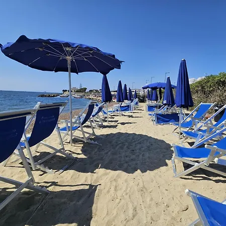 Be Your - Isabella With Sea View And Private Apartment